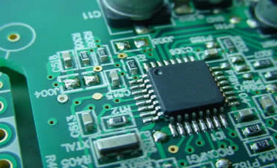 中控电子元器件点胶-应用设备-桌面型自动点胶机- 世椿智能